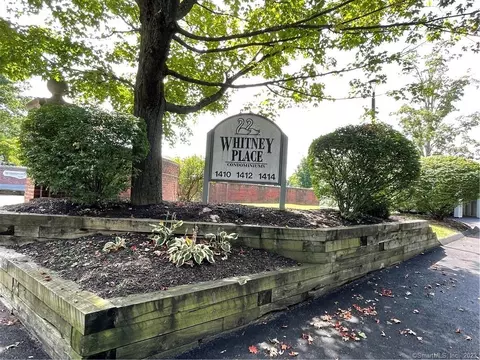 1410 Whitney Ave #B2, Hamden, CT 06517