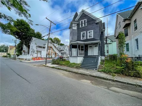 36 Hawkins St, Waterbury, CT 06704