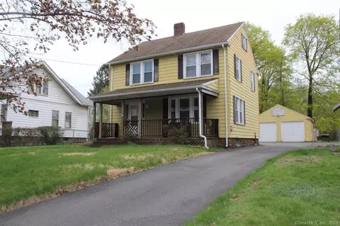 407 Liberty St, Meriden, CT 06450