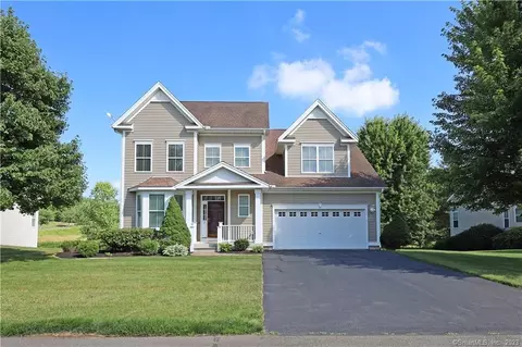 4 Little Ct #4, Wallingford, CT 06492