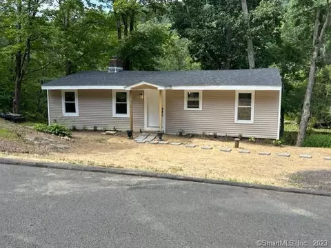 162 Todd Hollow Rd, Plymouth, CT 06782