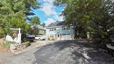 21 Pepper Ridge Rd, Stamford, CT 06905