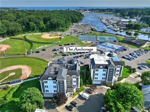 34 Shipyard Ln #F, Milford, CT 06460
