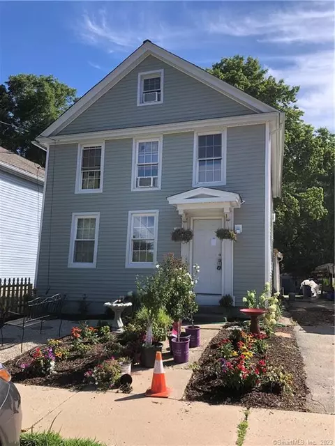 207 S Main St, Colchester, CT 06415