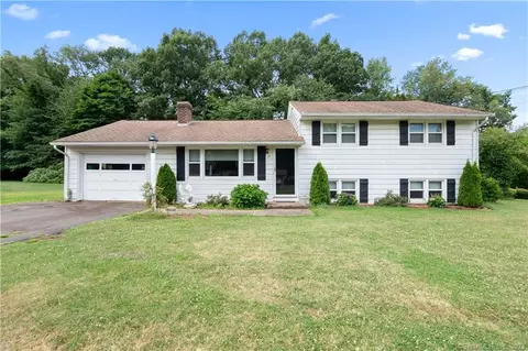 25 Jeffrey Dr, Wallingford, CT 06492