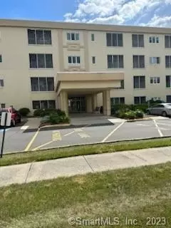 75 Washington Ave #2-404, Hamden, CT 06518