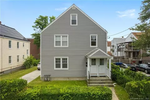 24 Alex St, Bridgeport, CT 06607