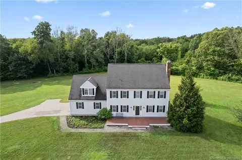 74 Clarke Rd, Lebanon, CT 06249