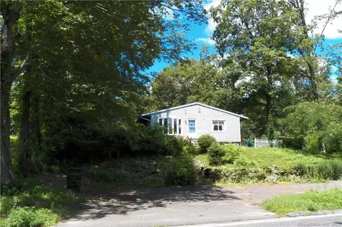 38 Matthew St, Prospect, CT 06712