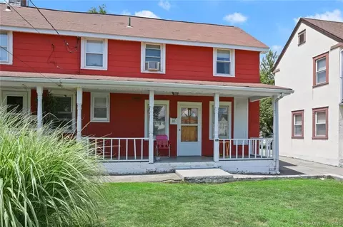 66 Valley Rd, Greenwich, CT 06831