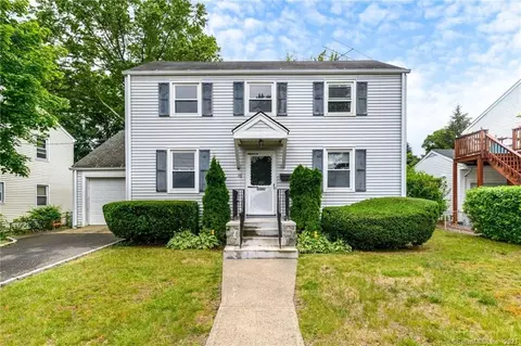 19 Severance Dr, Stamford, CT 06905