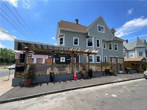 573 N Main St, Waterbury, CT 06704