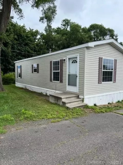 9 North Rd #8, East Windsor, CT 06088