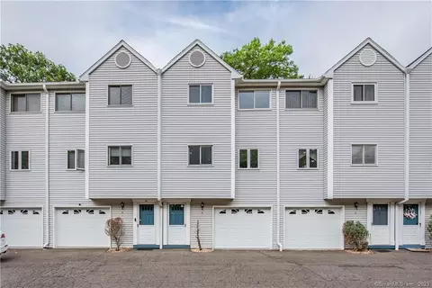 59 Westwood Ave #5, Waterbury, CT 06708
