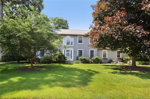 113 Alpine Trl, Southington, CT 06479