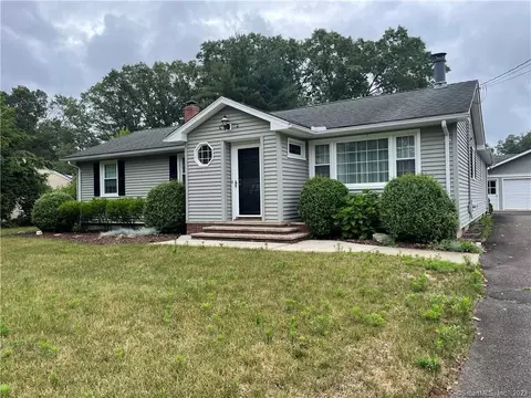 64 Coventry Cir, North Haven, CT 06473