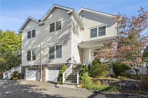 44 Valley Rd #C, Greenwich, CT 06831