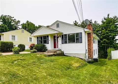 171 Field St, Newington, CT 06111