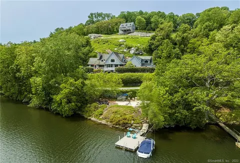 25 Candlewood Shr, New Milford, CT 06776