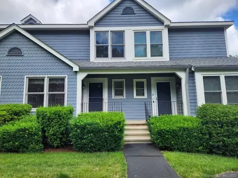 91 Fawn Ridge Ln #91, Norwalk, CT 06851