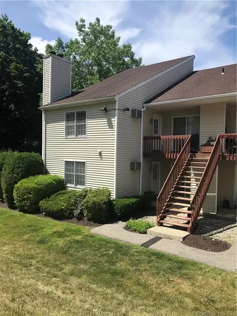 161 Beard Dr #161, New Milford, CT 06776