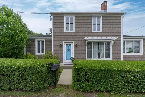 36 Town Beach Rd, Old Saybrook, CT 06475
