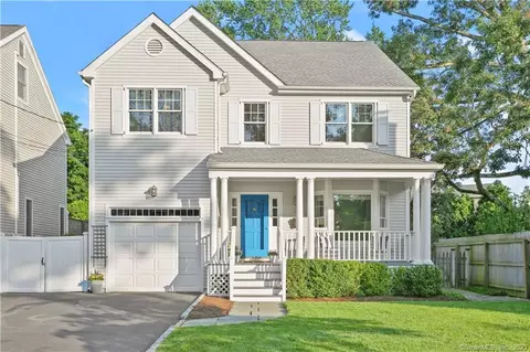 12 Richmond Rd, Norwalk, CT 06853
