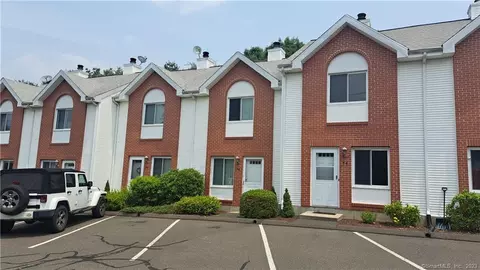 585 Park Rd #7-8, Waterbury, CT 06708