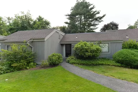 647 Heritage Vlg #A, Southbury, CT 06488