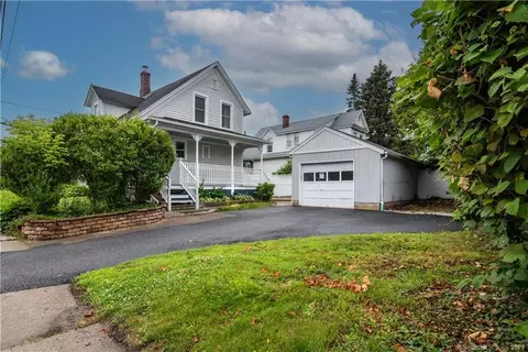 38 Apple St, Torrington, CT 06790