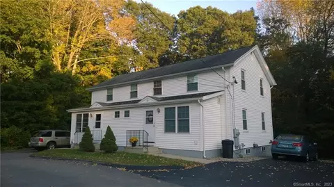 27 Sunnyside East Rd #27, Norwich, CT 06360