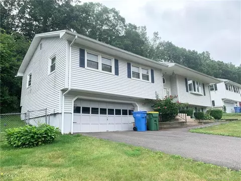151 Ardsley Rd, Waterbury, CT 06708