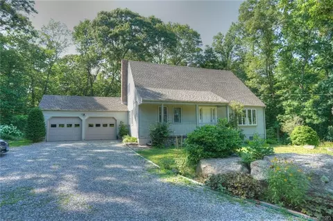 1713 Center Groton Rd, Ledyard, CT 06339