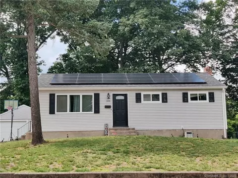 104 Janet Dr, East Hartford, CT 06118