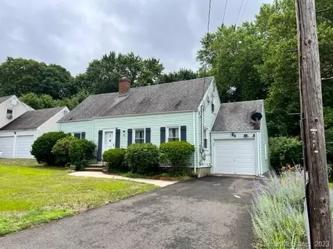 181 Wilmot Rd, Hamden, CT 06518