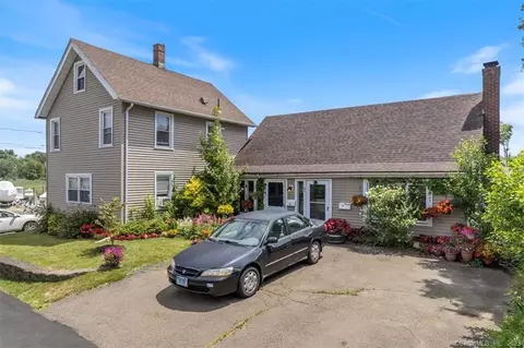 1 Ely St, Branford, CT 06405