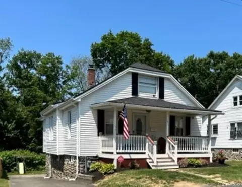 141 Academy Ave, Waterbury, CT 06705