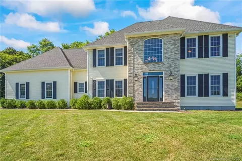 350 Claxton Ave, Watertown, CT 06795