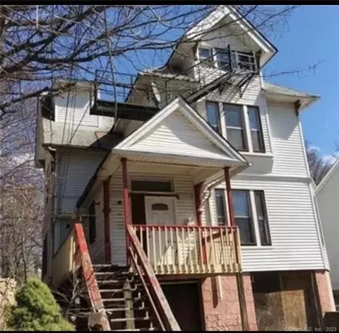 571 Sherman Pkwy, New Haven, CT 06511