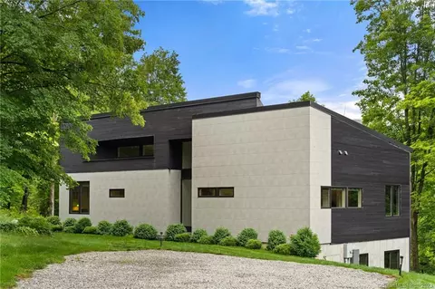123 Kent Hollow Rd, Kent, CT 06757