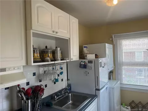 84 Canaan Ct Bld 84 #26, Stratford, CT 06614
