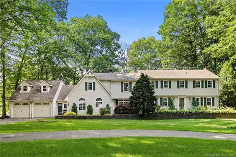 490 Riverside Dr, Cheshire, CT 06410