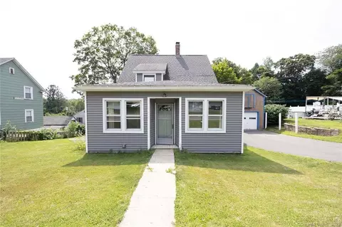 142 Porter St, Watertown, CT 06795