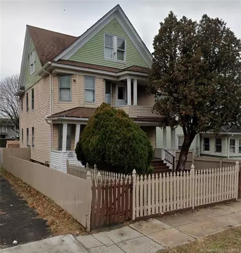 719 Brewster St, Bridgeport, CT 06605