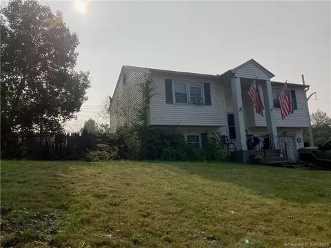 65 Heritage Way, Torrington, CT 06790