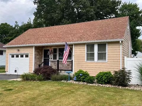 24 Case St, Farmington, CT 06032