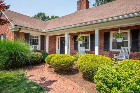450 Pleasant Valley Rd, South Windsor, CT 06074