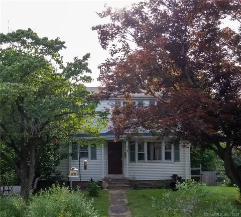 55 Bielefield Rd, Middletown, CT 06457