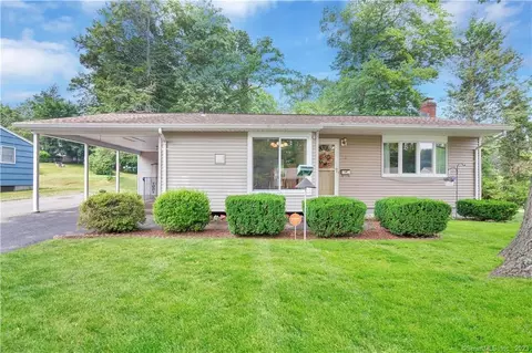 15 Rondy Ln, East Hartford, CT 06108