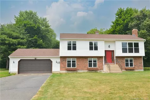 25 Woodybrook Rd, Bristol, CT 06010